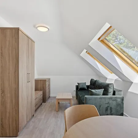 3 Bedroom Amazing In Apartment Altenkirchen (Mecklenburg-Vorpommern)