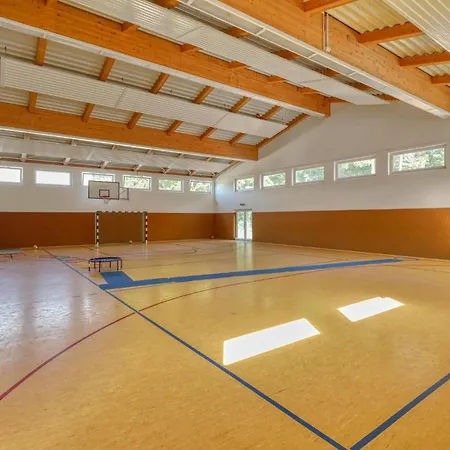 Apartment 3 Bedroom Amazing In