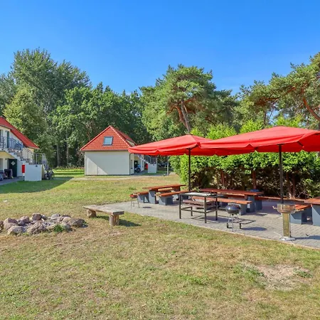 3 Bedroom Amazing In Altenkirchen (Mecklenburg-Vorpommern)