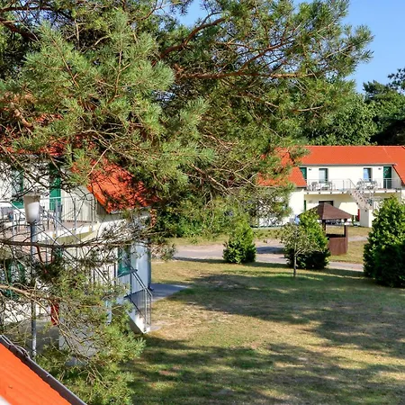 3 Bedroom Amazing In Apartment Altenkirchen (Mecklenburg-Vorpommern)